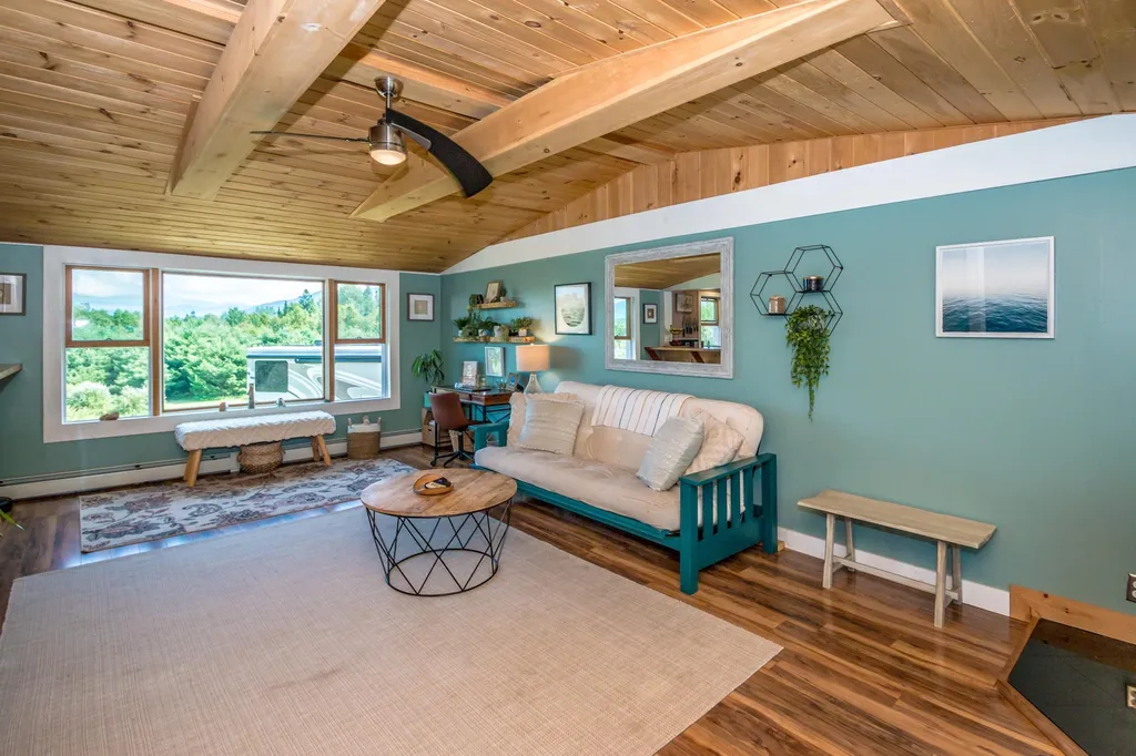 642 Jefferson Road Whitefield NH 03598