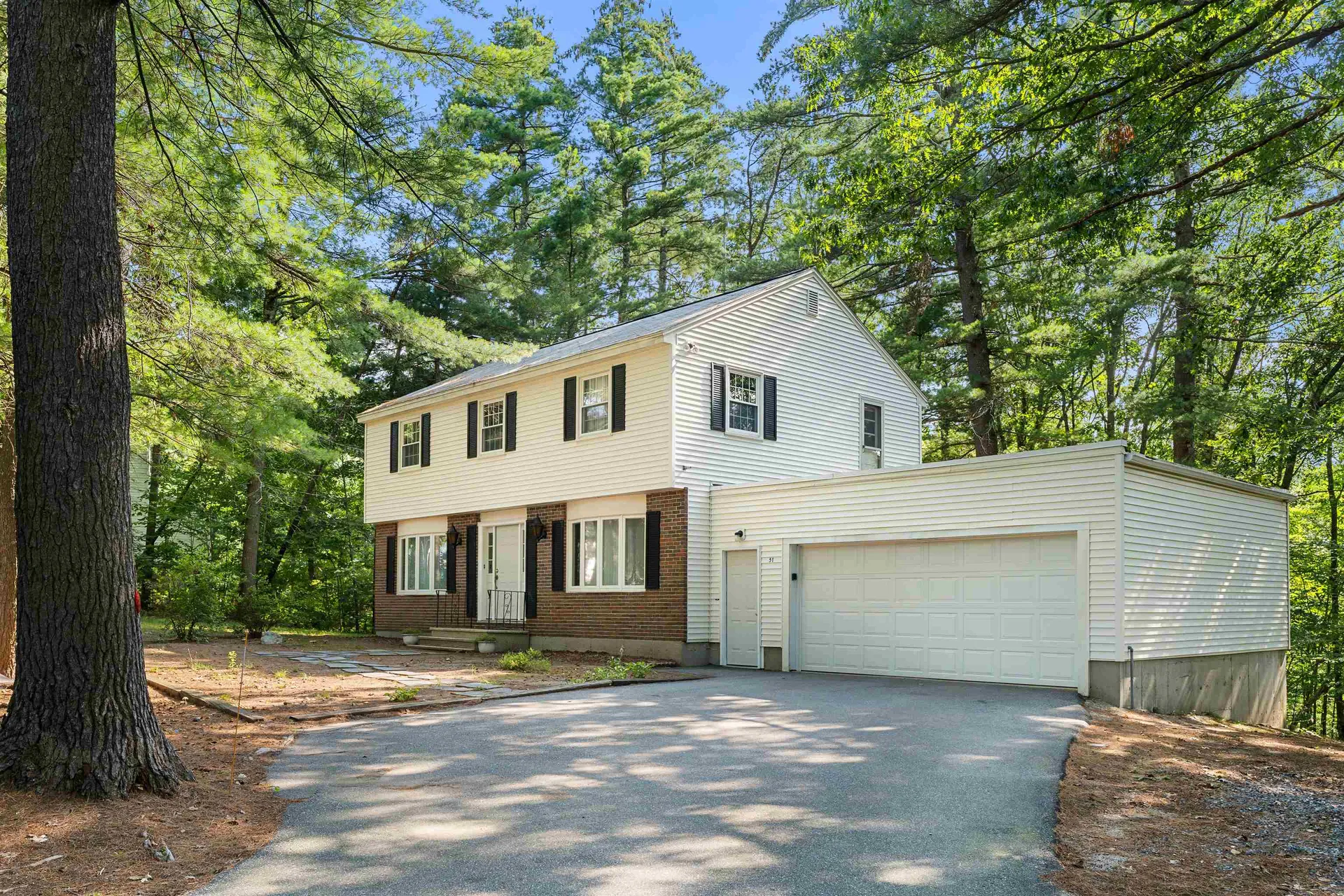 51 Perkins Road Londonderry NH 03053