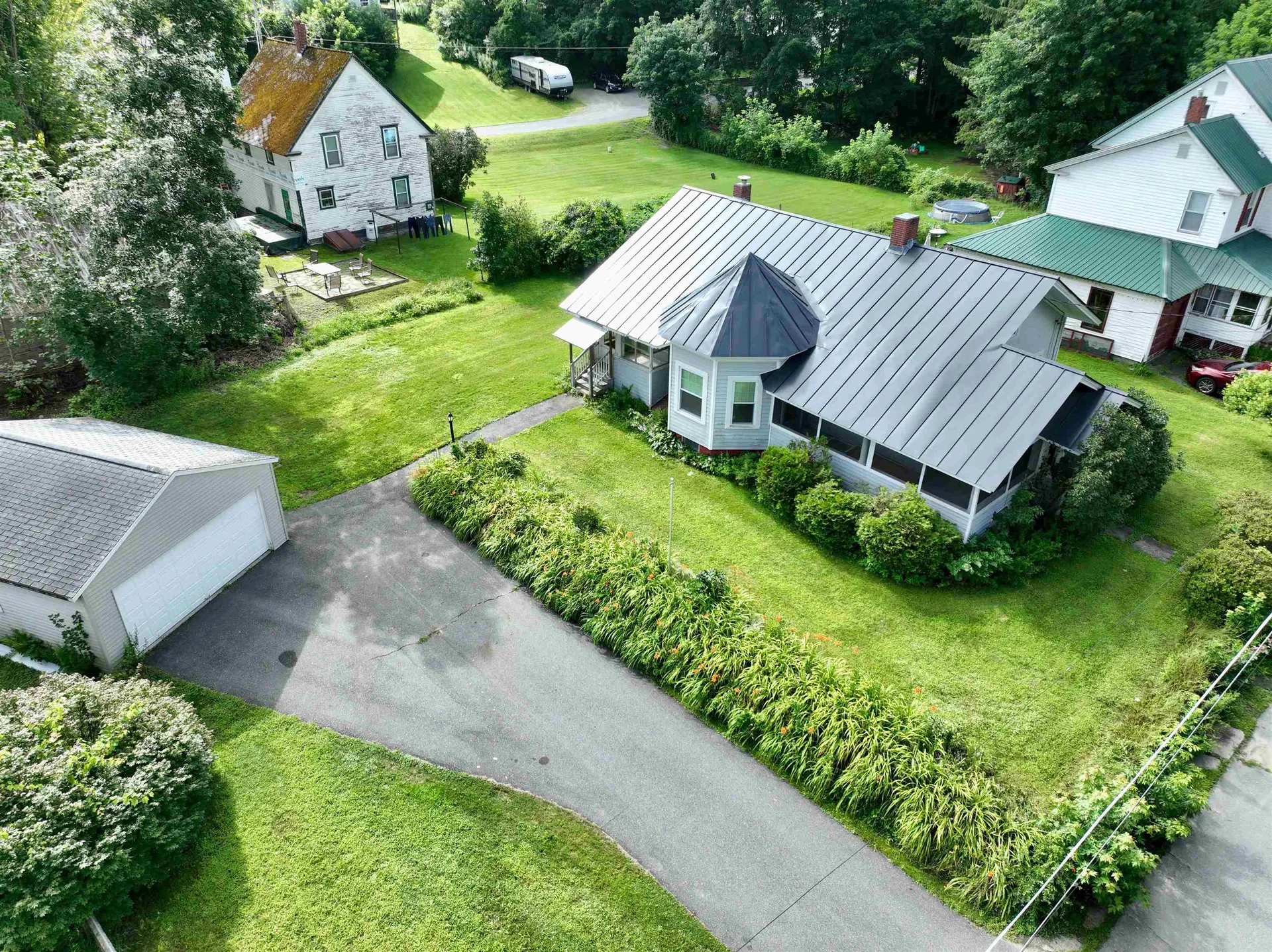 8 Cherry Street Haverhill NH 03785
