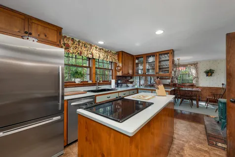 125 Lee Road Moultonborough NH 03254