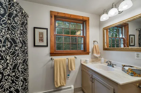 125 Lee Road Moultonborough NH 03254