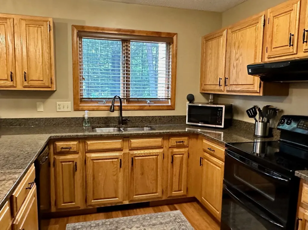 27 Riverfront Drive Woodstock NH 03262
