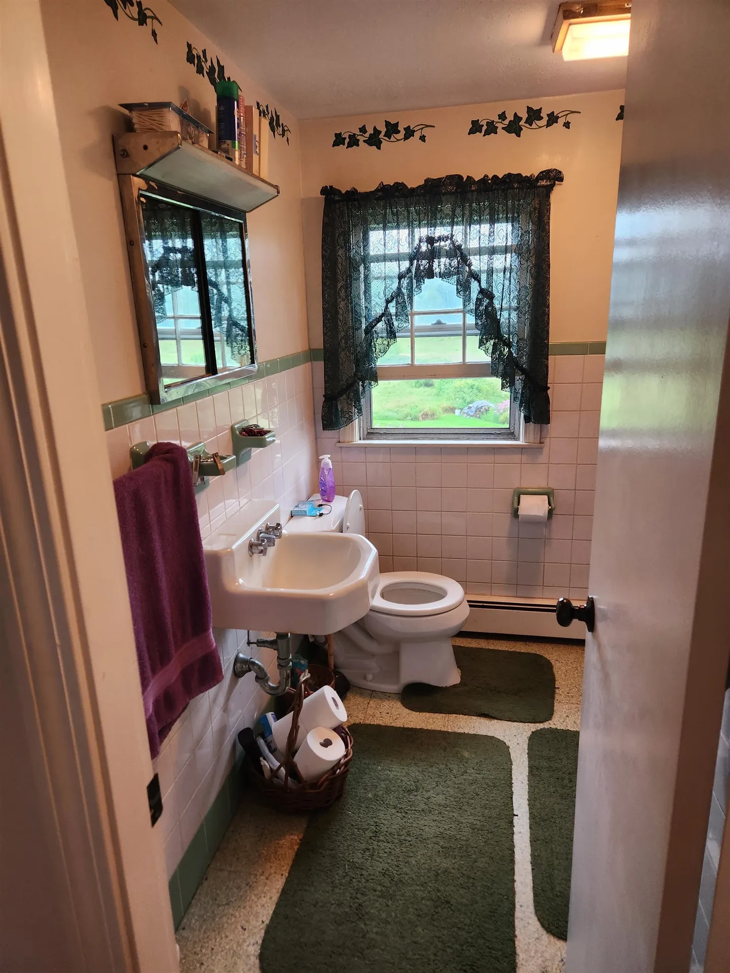 112 South Road Brentwood NH 03833