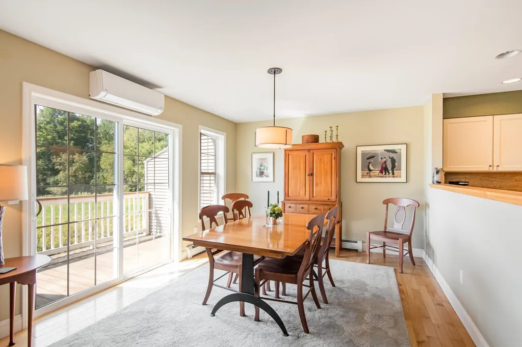 43 Ketcham Drive Essex VT 05452