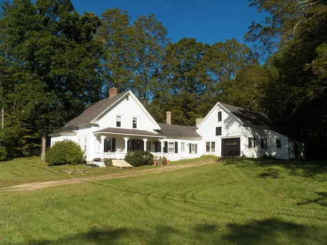 24 Nottingham Road Deerfield NH 03037