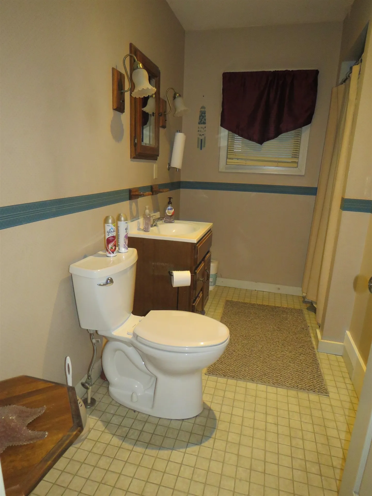 33 Oak Street Newport City VT 05855