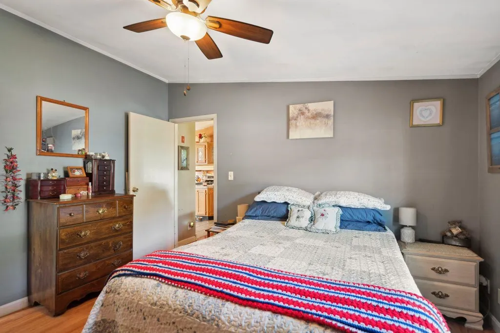 24 Bennett Way Newmarket NH 03857