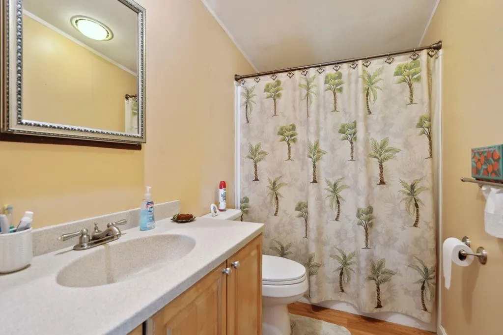 24 Bennett Way Newmarket NH 03857