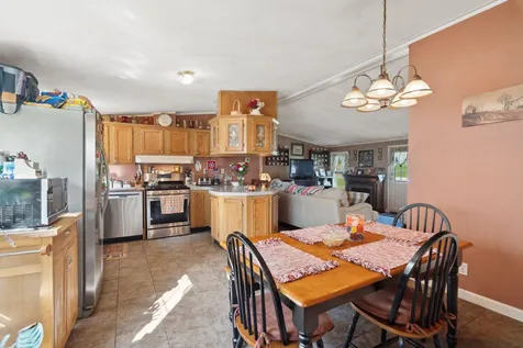 24 Bennett Way Newmarket NH 03857