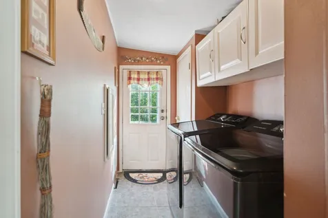 24 Bennett Way Newmarket NH 03857