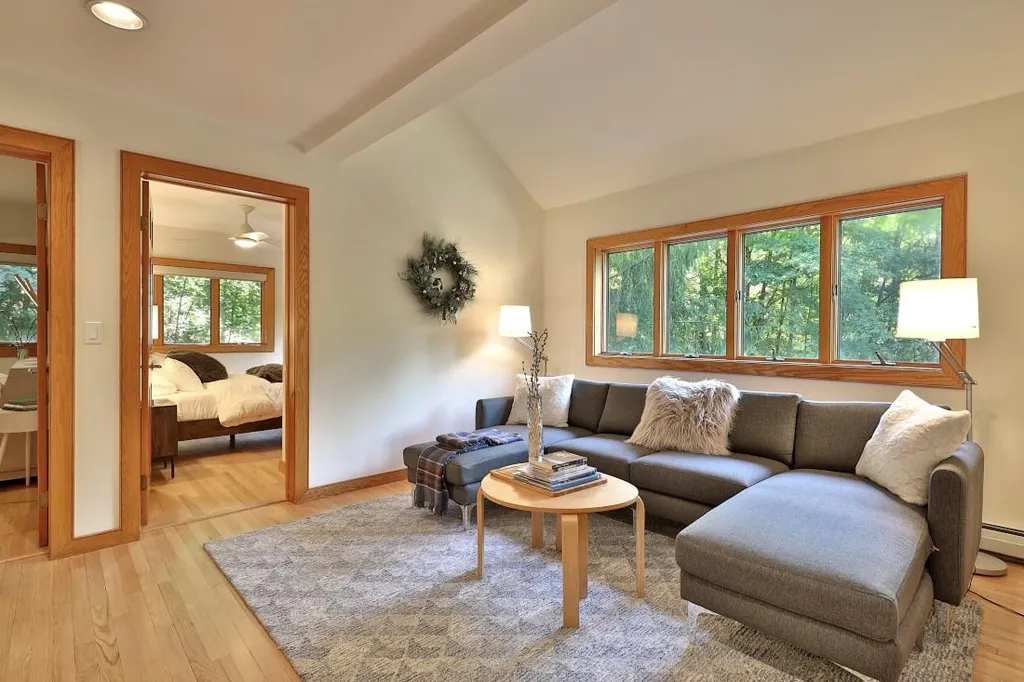 1981 River Road Killington VT 05751