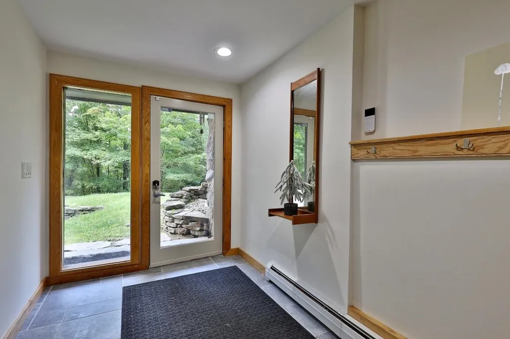 1981 River Road Killington VT 05751