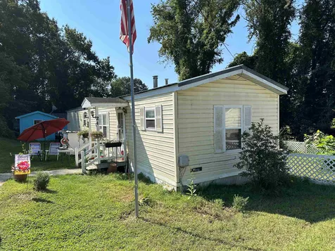 2 Harbourt Drive Winchester NH 03470