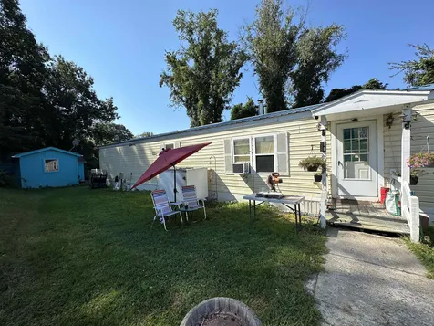 2 Harbourt Drive Winchester NH 03470