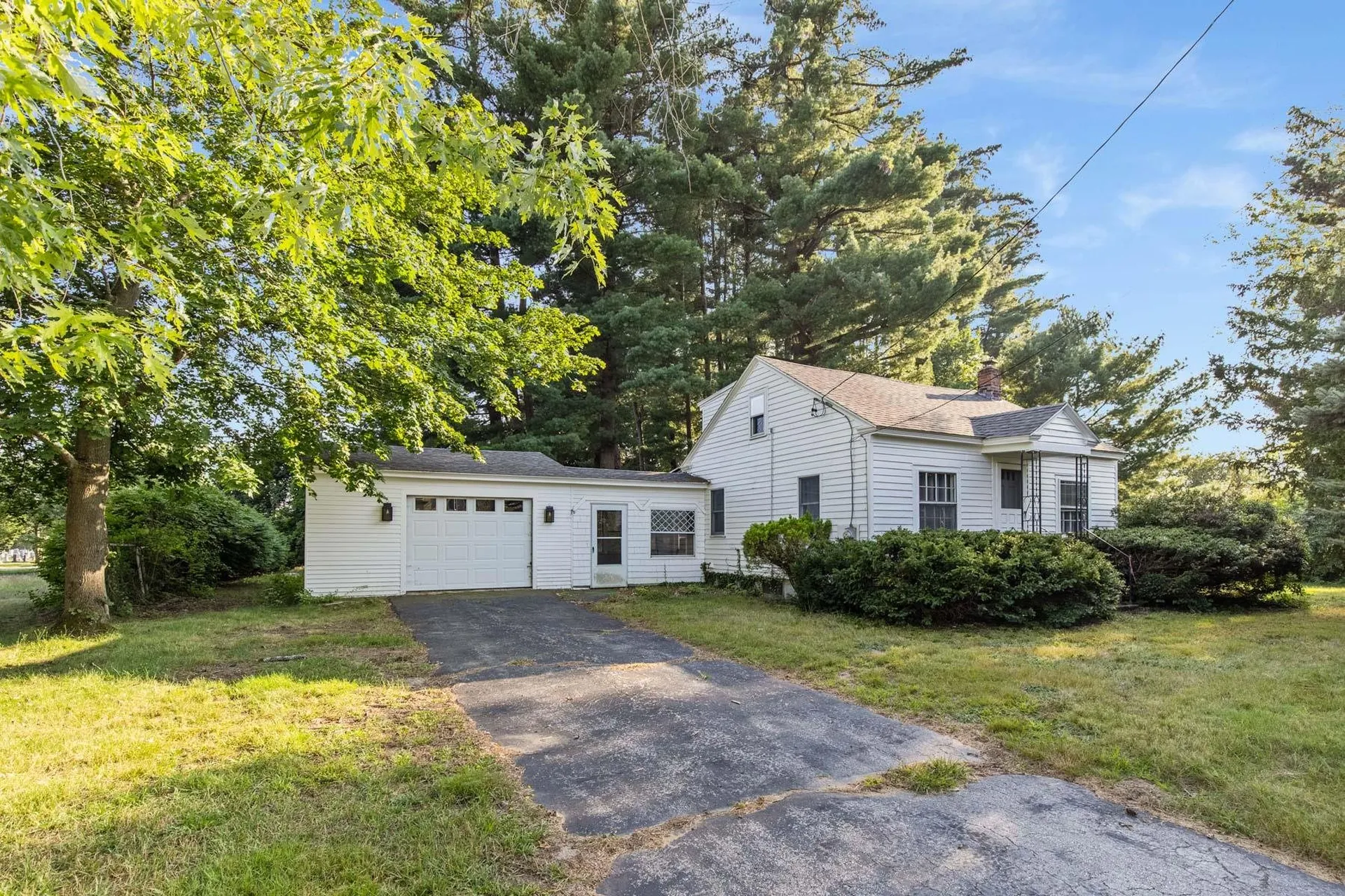 466 Donald Street Bedford NH 03110