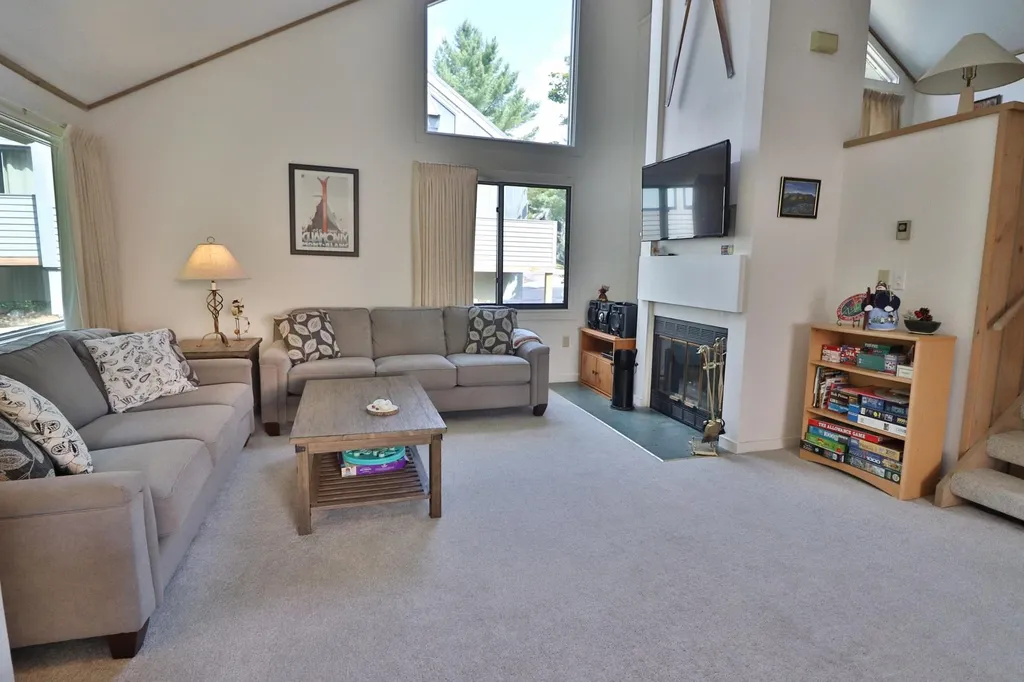 4 Moose Lane Lincoln NH 03251