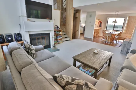 4 Moose Lane Lincoln NH 03251
