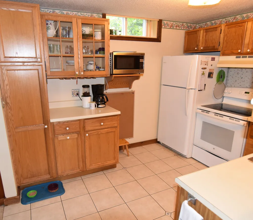 139 Wes White Hill Richmond VT 05477