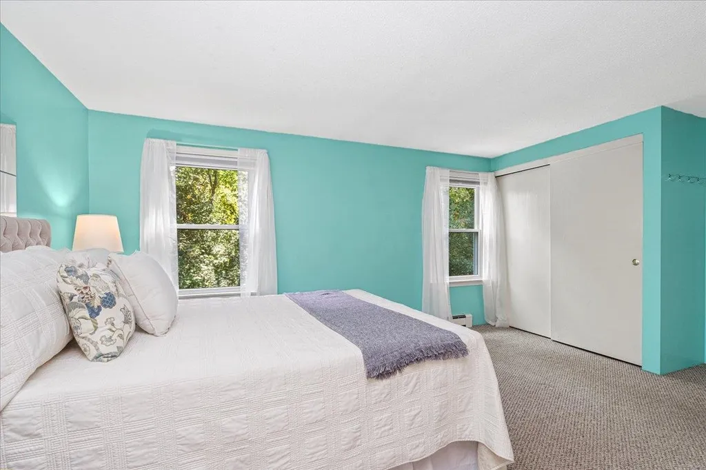 6 Fieldstone Estate Newmarket NH 03857