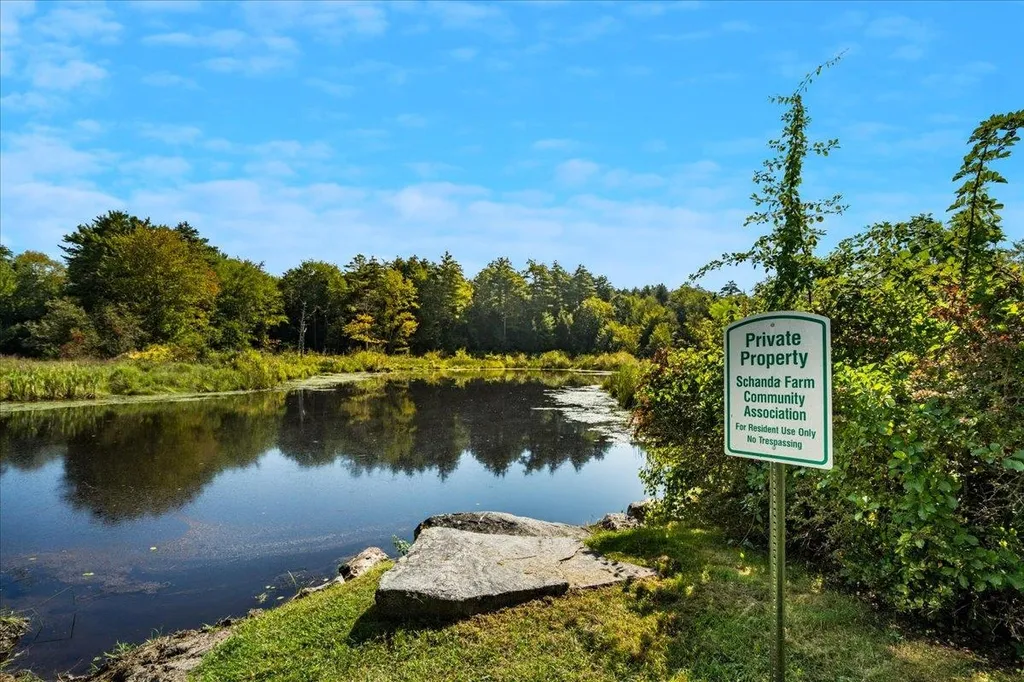 6 Fieldstone Estate Newmarket NH 03857