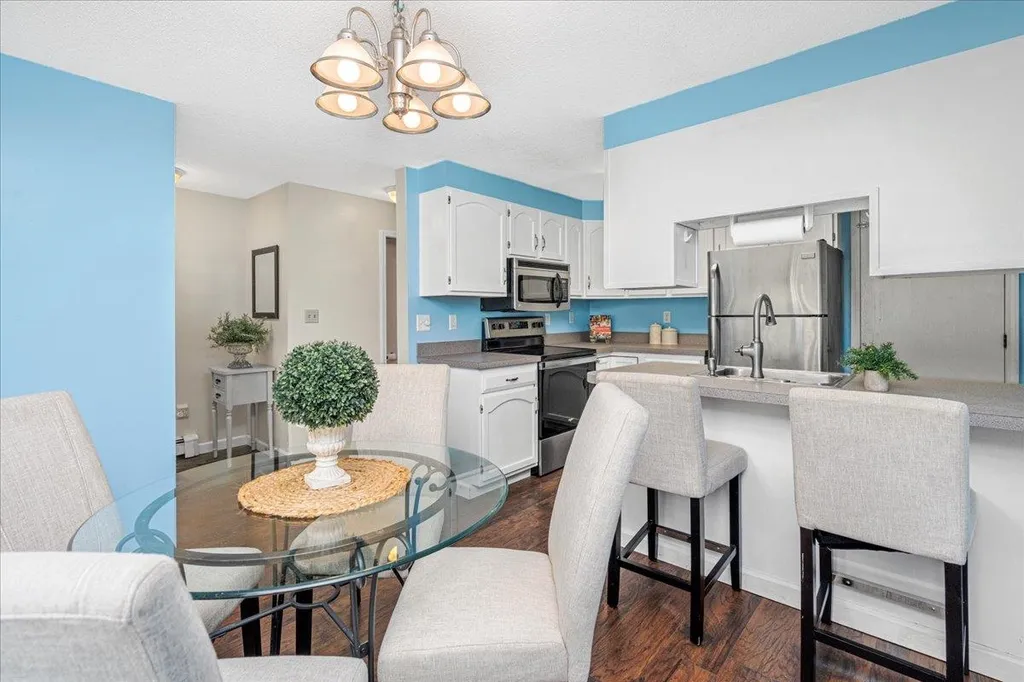 6 Fieldstone Estate Newmarket NH 03857