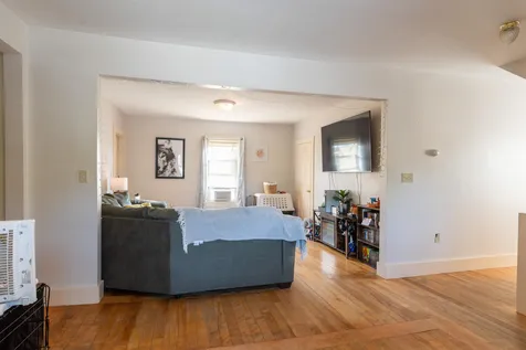 2 Bennett Street Nashua NH 03064