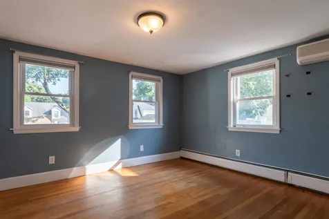 2 Bennett Street Nashua NH 03064