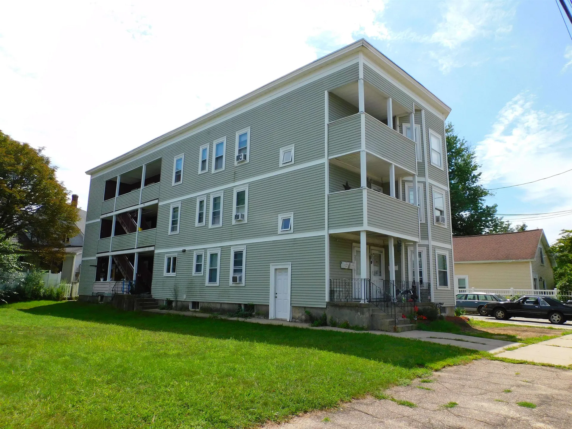 33-35 Brown Avenue Manchester NH 03101