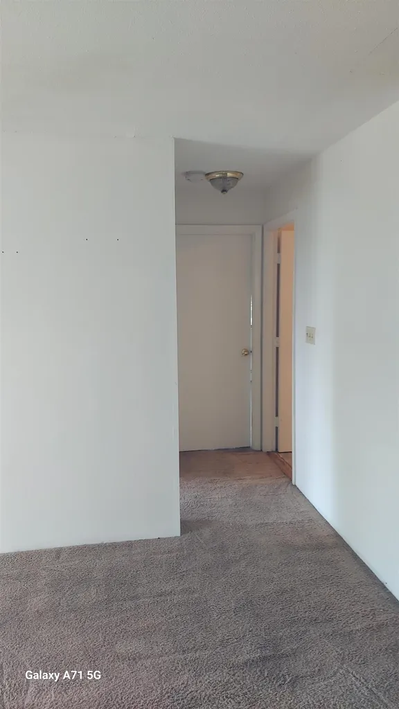 134 Mammoth Road Hooksett NH 03106