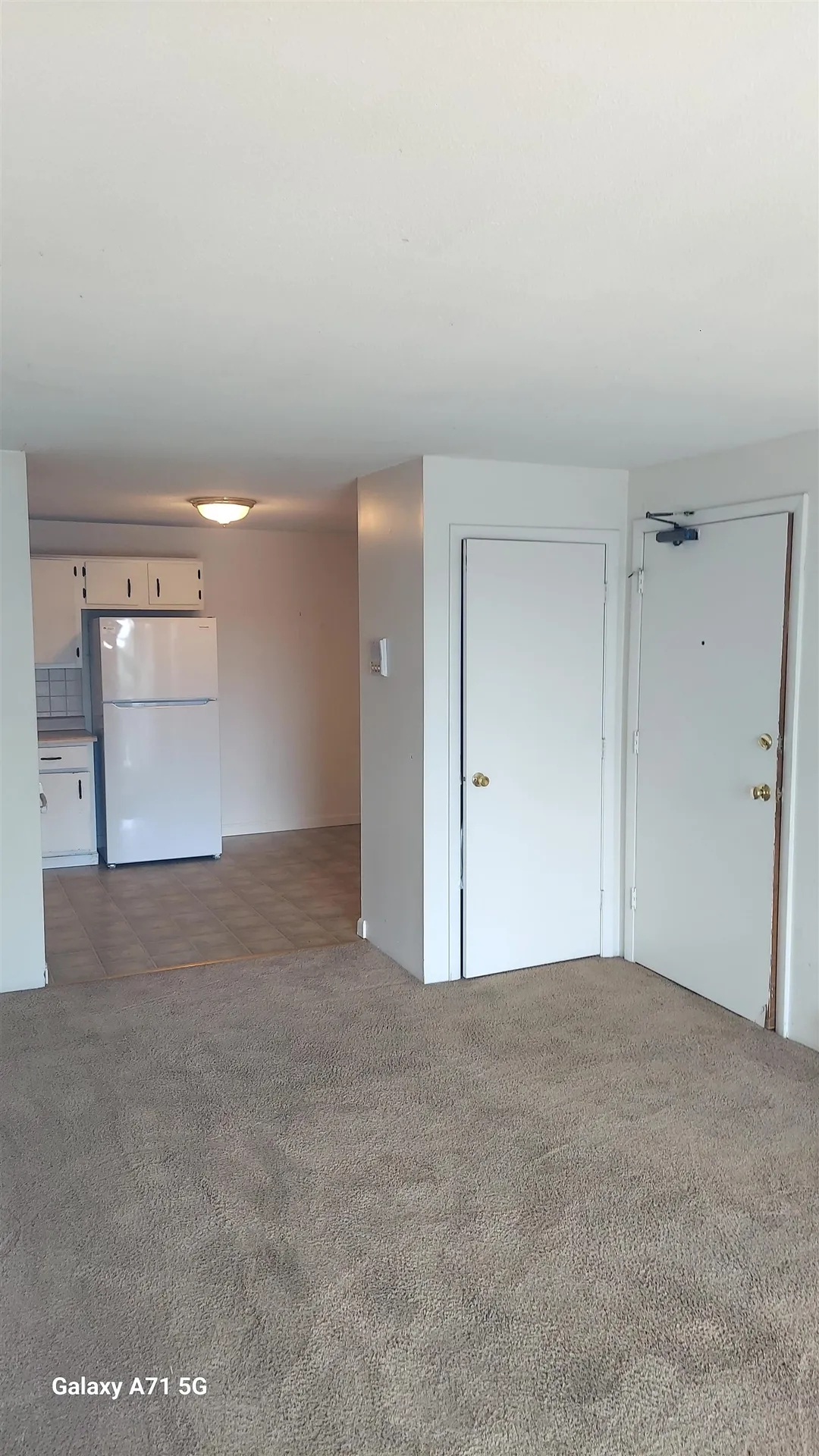 134 Mammoth Road Hooksett NH 03106