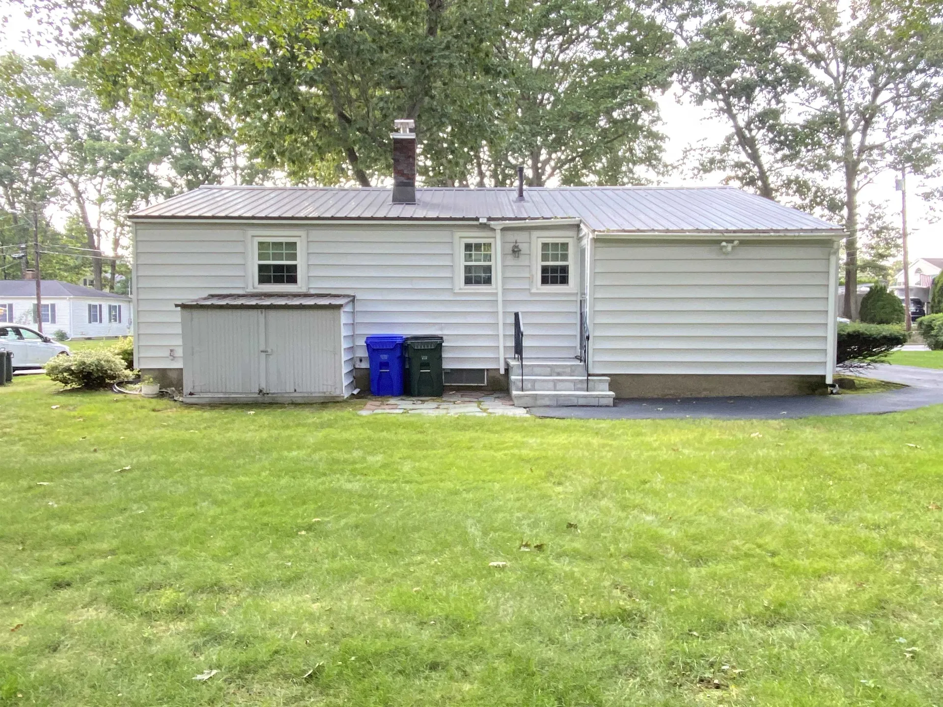 467 Normand Street Manchester NH 03109