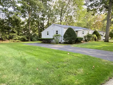 467 Normand Street Manchester NH 03109