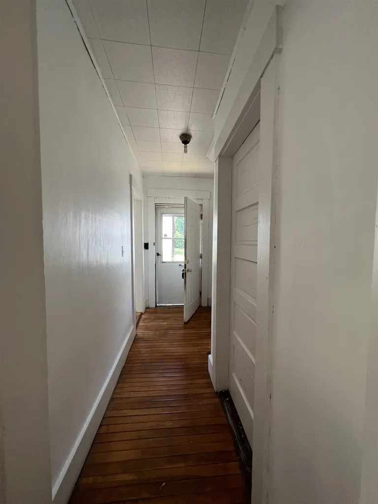 29 Court Street Newport NH 03773