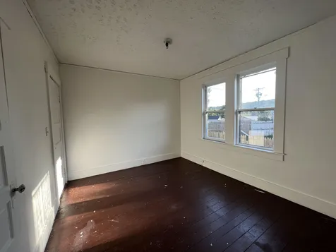 29 Court Street Newport NH 03773