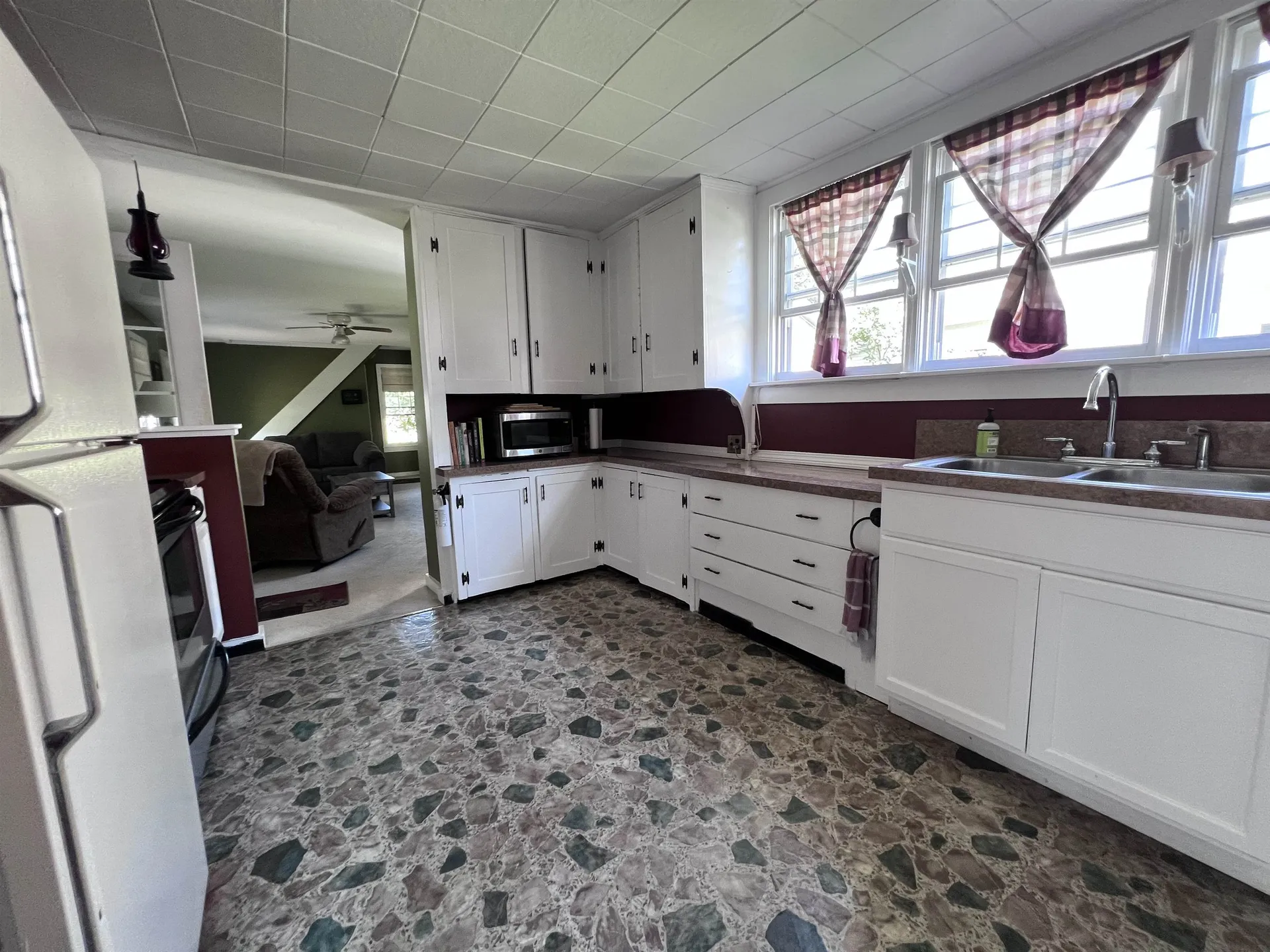 217 Pleasant Street Claremont NH 03743