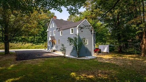 15 Railroad Avenue Newfields NH 03856