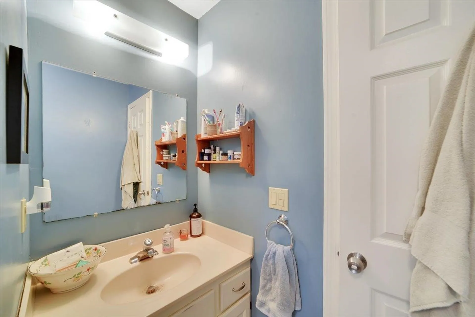 256 Oak Circle Colchester VT 05446