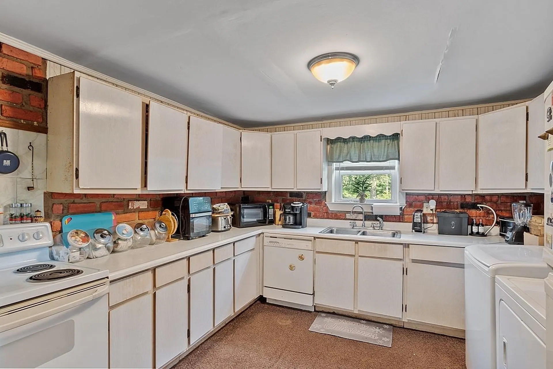 9 Westville Road Plaistow NH 03865