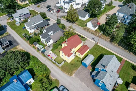 21 Coolidge Street Lincoln NH 03251