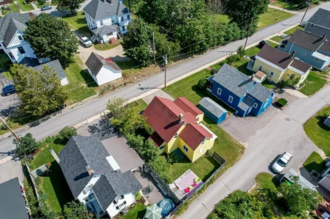 21 Coolidge Street Lincoln NH 03251