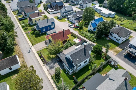 21 Coolidge Street Lincoln NH 03251