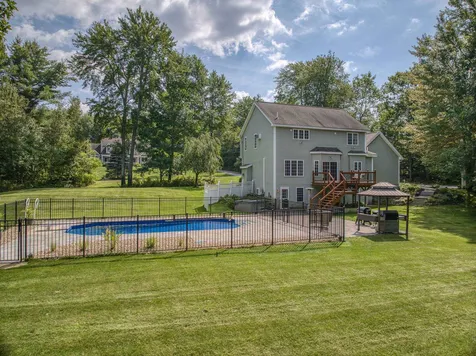 45 Connemara Drive Chichester NH 03258