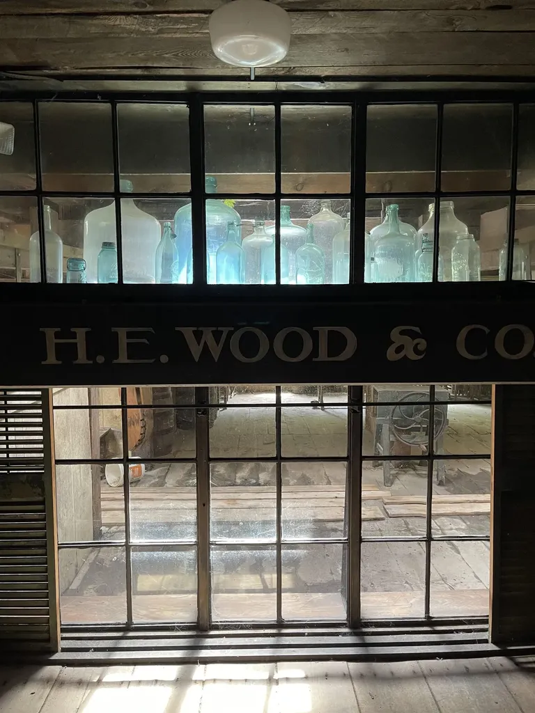 2242 North Main Street Londonderry VT 05148