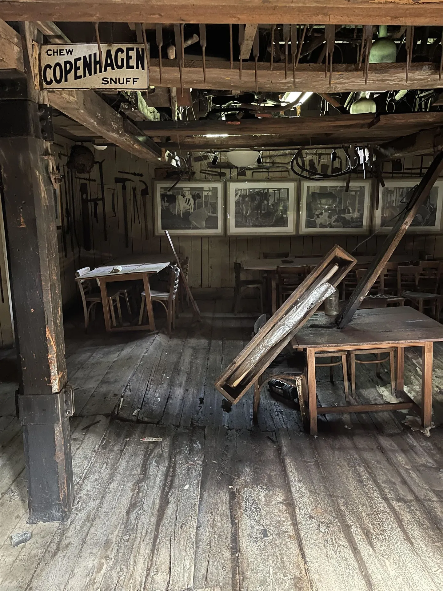 2242 North Main Street Londonderry VT 05148