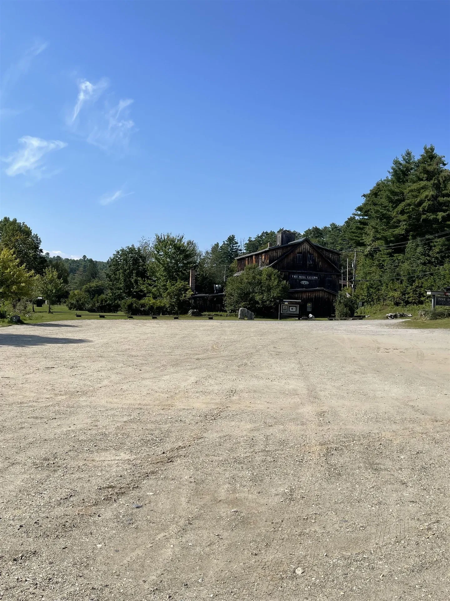 2242 North Main Street Londonderry VT 05148