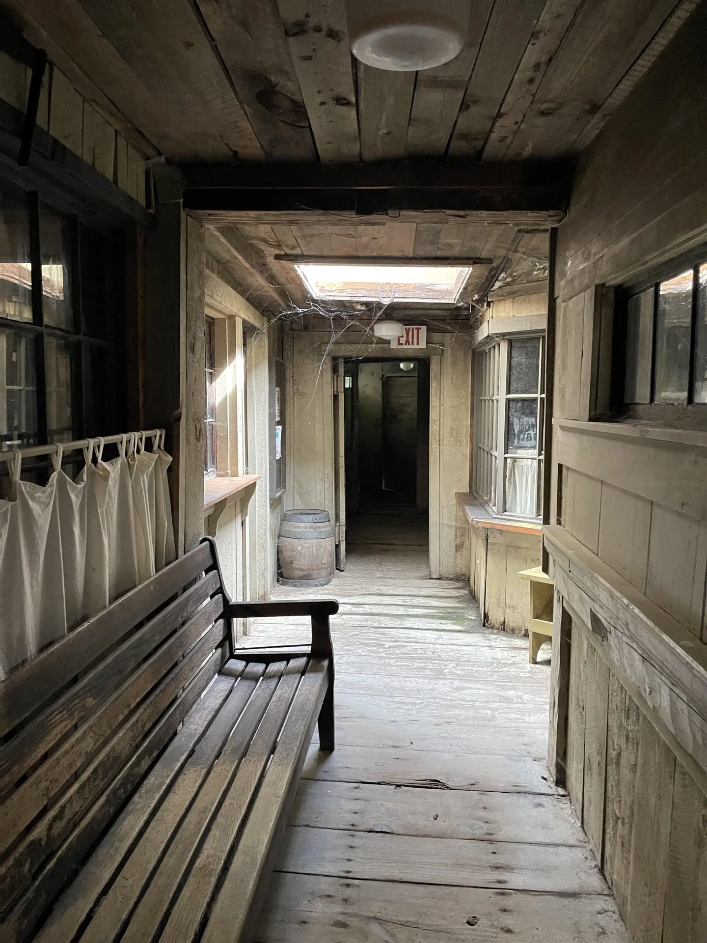 2242 North Main Street Londonderry VT 05148