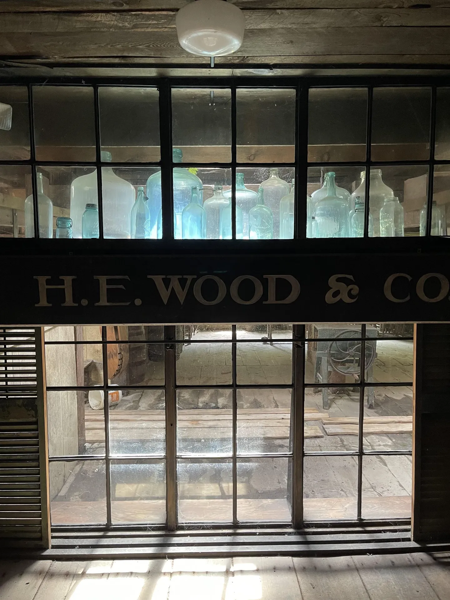 2242 North Main Street Londonderry VT 05148