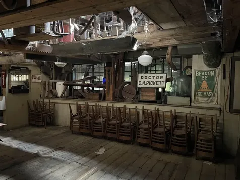 2242 North Main Street Londonderry VT 05148