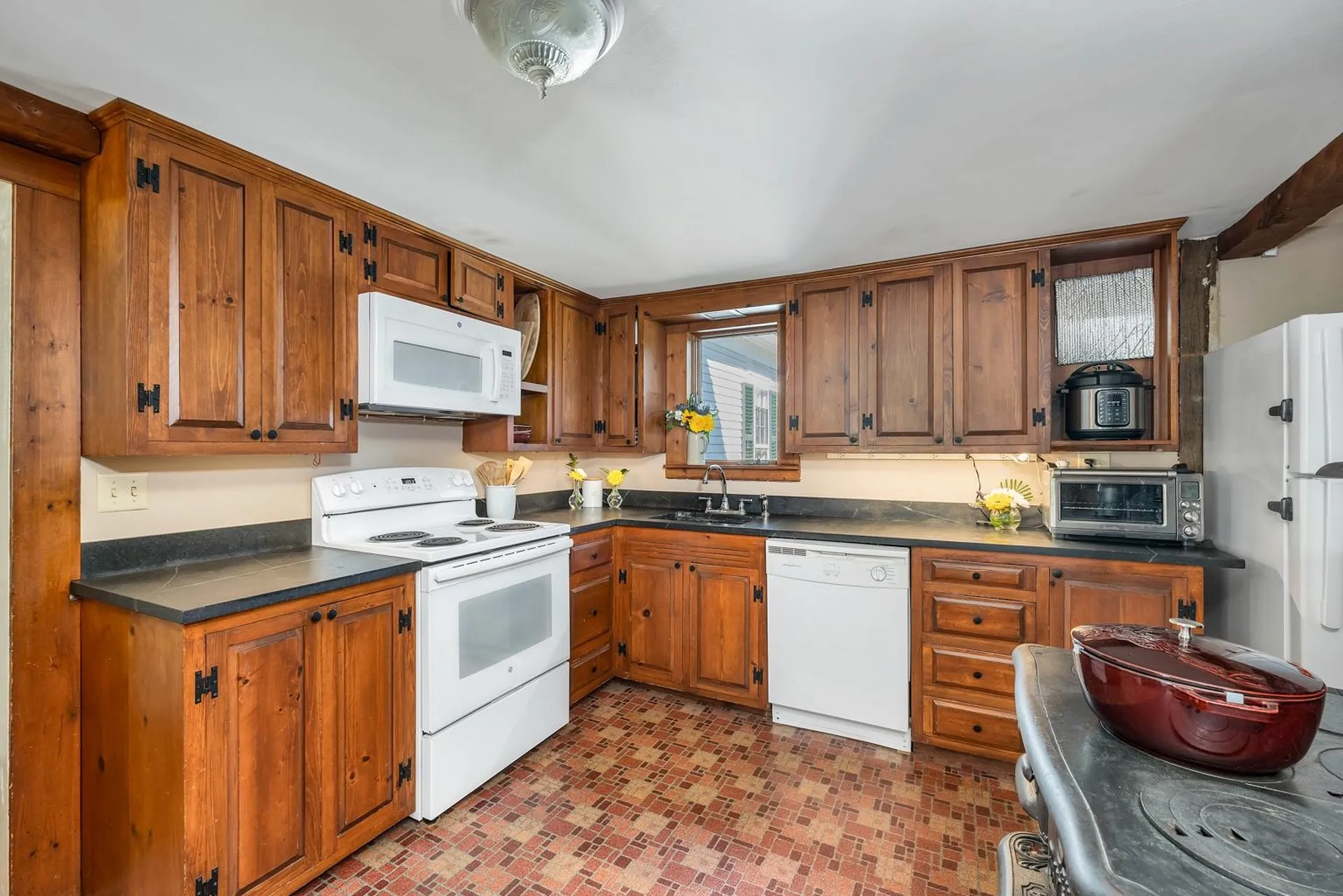 136 Old Prescott Hill Road Laconia NH 03246