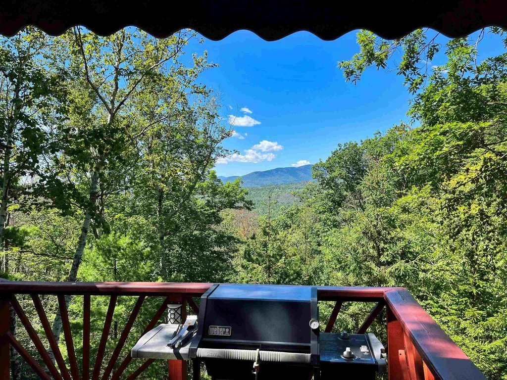 44 Oak Ridge Road Madison NH 03849